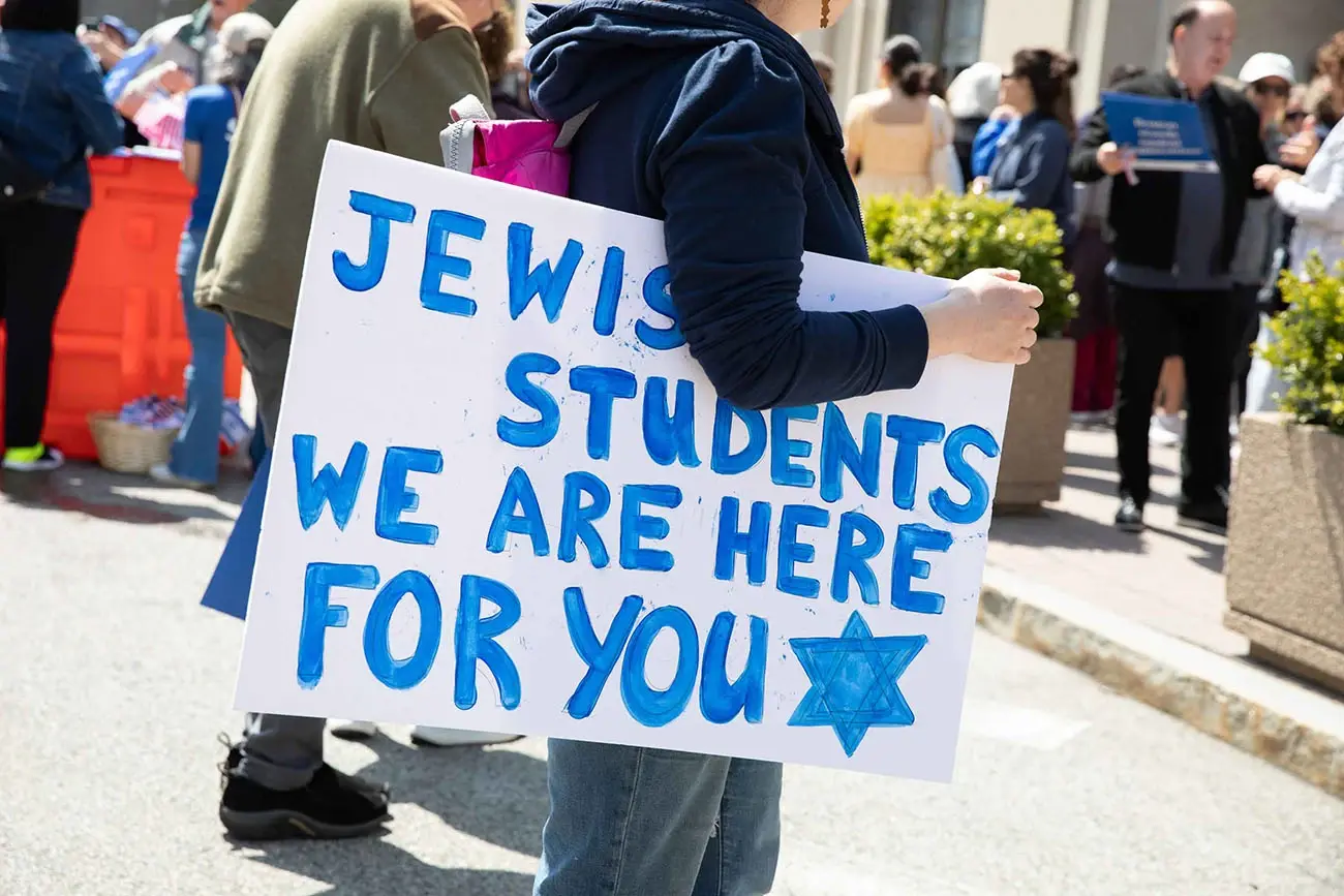 53_-of-Jewish-college-students-in-Greater-Boston-are-uncomfortable-sharing-their-views-about-Israel-in-classes